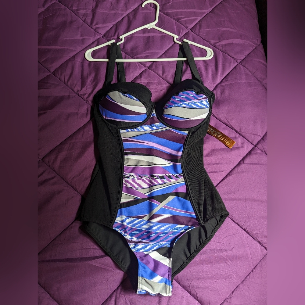 Underwire One Piece Swimsuit by Tropiculture